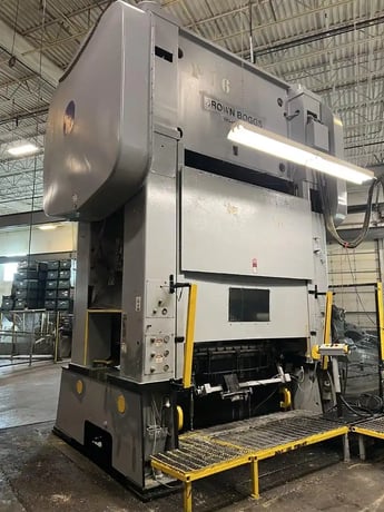 600 Ton, Brown & Boggs #SS2-600-84-48, straight side double crank press, 8" stroke, 24" Shut Height, 12" - Image 1