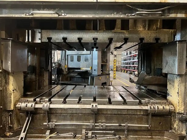 300 Ton, Minster #E2-300, straight side double crank press, 6" stroke, 32" Shut Height, 6" adj., 60" x36"bed - Image 4