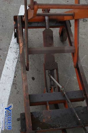 Scissor lift table - Image 8