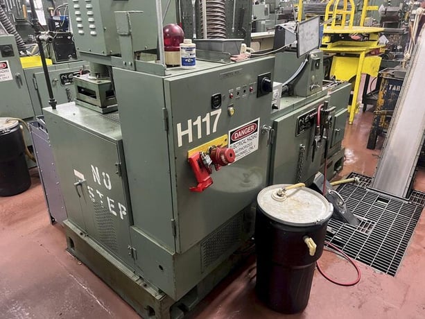.157" x .98" Nakashimada #NP-40, 2-die 3 blow cold header, 60-240 PPM, 7-1/2 HP, PKO, 1993 - Image 8