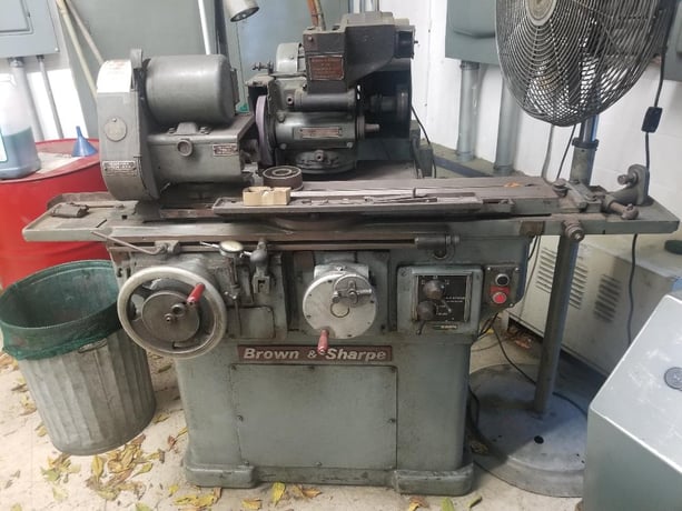 8" x 14" Brown & Sharpe #814U-ValueMaster, universal ID/OD cylindrical grinder, power table traverse, 1978 - Image 1