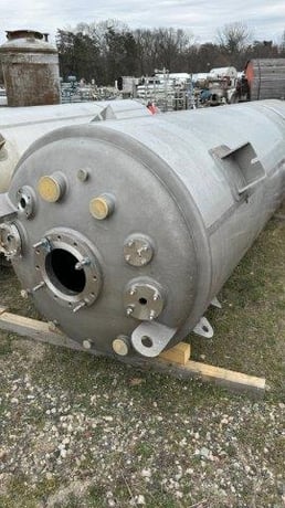 1000 gallon ITT Industries, 316L Stainless Steel jacketed pressure vessel, 83/90 psi, dish top & bottom, 2004 - Image 4