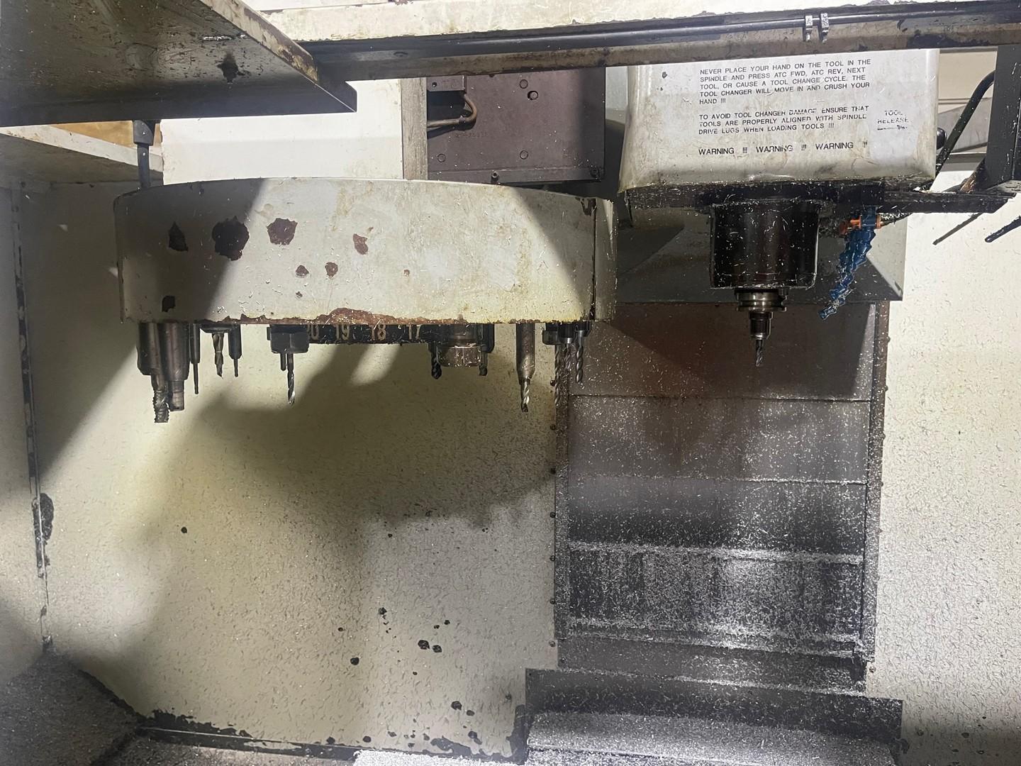 Haas #VF-5, CNC vertical machining center, 20 automatic tool changer, 50" X, 25" Y, 25" Z, 10000 RPM, #40, 30 - Image 2