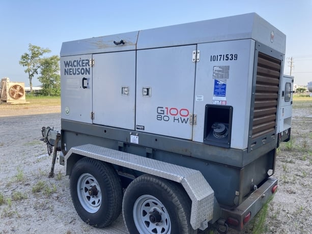 80 KW Cummins/Mecc-Alte #ECP-34-2S/4, diesel mobile gen., 480 Volts, Tier 2, enclosure, 2013 - Image 1