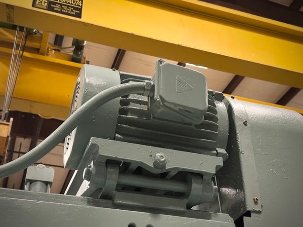 60 Ton, Minster #70-4, 6" stroke, 14.25" Shut Height, 32" x21"Bed, 65 SPM, 3" adj,air clutch / brake, 1977 - Image 8