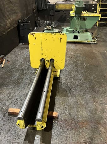 40000 lb. Paxson, 2 arm turnstile, powered rotation, hydraulic pushoff - Image 3