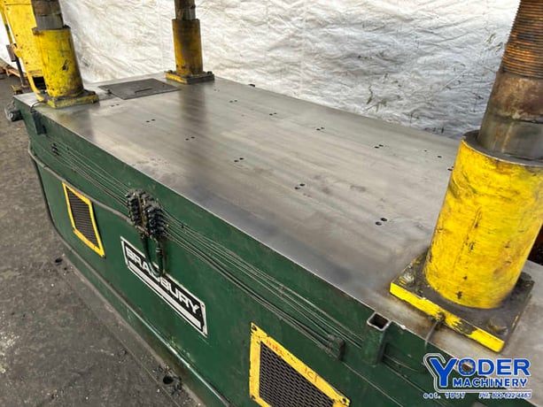 80 Ton, Bradbury, 4-post cut-off press, 2 stroke, 18" Shut Height, 4" adjustment, air clutch, 20 HP - Image 4