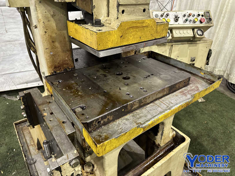 32 Ton, Minster #1B1-32, press, 1-1/4" stroke, 9.5" Shut Height, 2.25" ram adjustment, 0-900 SPM, 5 HP - Image 7