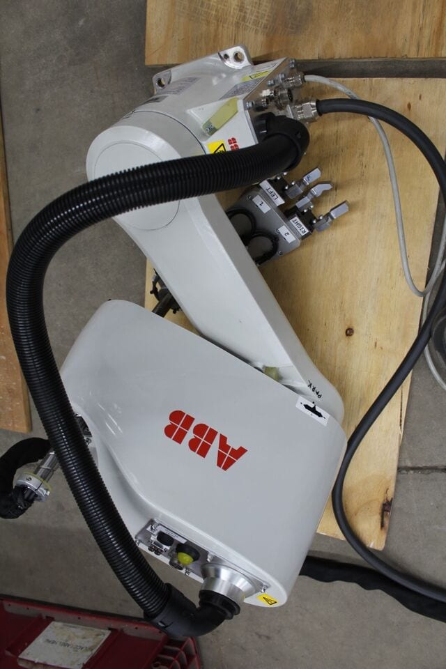ABB, IRB 910SC-3/0.65, Robot W/ IRC5 Controller and Teach Pendant, 2019 - Image 3