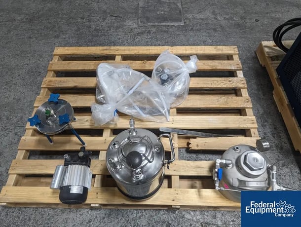 Neslab #HX-300DD Coolflow Refigerated Recirculator, with Stainless Steel canisters, 408 volts - Image 6
