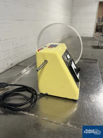 Key, Friability Tester, dual drum, currently with (single drum included), with analog timer, 115 volts - Image 4