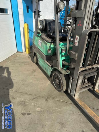 5000 lb. Mitsubishi #FGC25K, LP gas forklift, cushion tire, 187" lift height, side shift, 1998 - Image 9