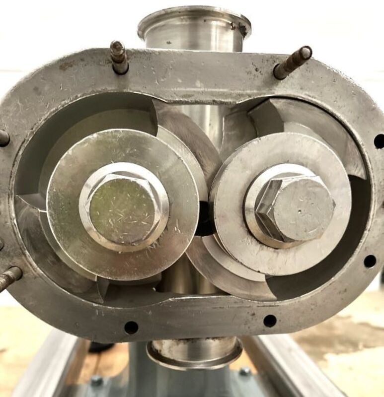 Waukesha Cherry-Burrell #130U2, rotary lobe, positive displacement pump, 3" Tri-calmp inlet/outlet - Image 6