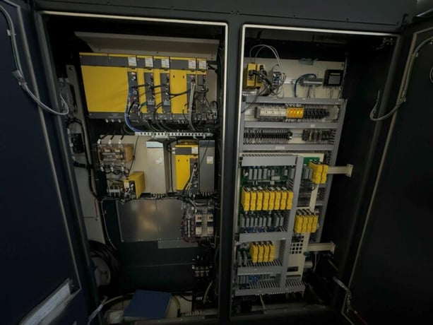 Makino #MAG1, 5-Axis horizontal machining center, (2) pallets 800