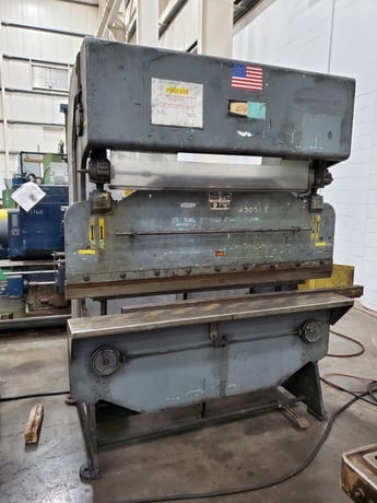 35 Ton, DiAcro #14-72-Hydra-Power-M72, hydraulic press brake, 6' overall, 62" between housing, 2" stroke, 3" - Image 1