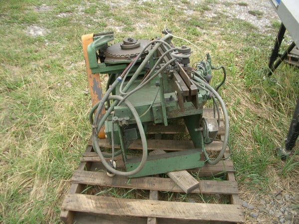 SEMS Machine Attachement for thread rolling for inserting washer first, $900 - Image 2