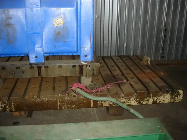 300 Ton, Minster #S2, 14" stroke, 29" Shut Height, 14-28 SPM, 120" x 54" bed,cushions, 1975,S24437 - Image 4