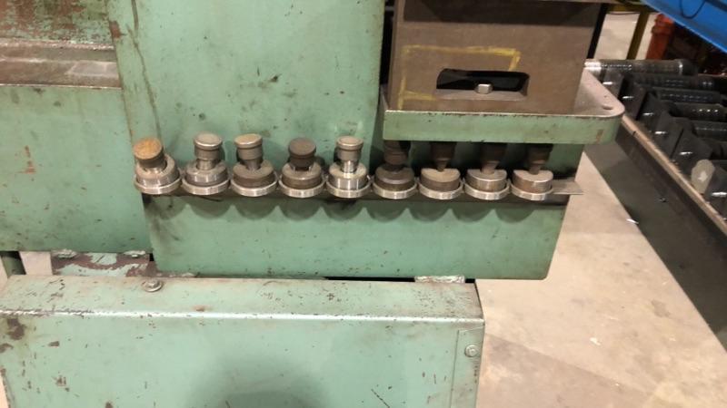 4" x 4" x 1/4" HMI #42-20, ironworker, 42 ton, 14" throat, 20" blade length, S/N 104-46-137 - Image 7
