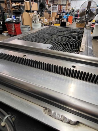 Komatsu #KCR-0448 Rasor, CNC fine plasma cutting system, 4' x 8', refurbished & recertified 2021 - Image 1