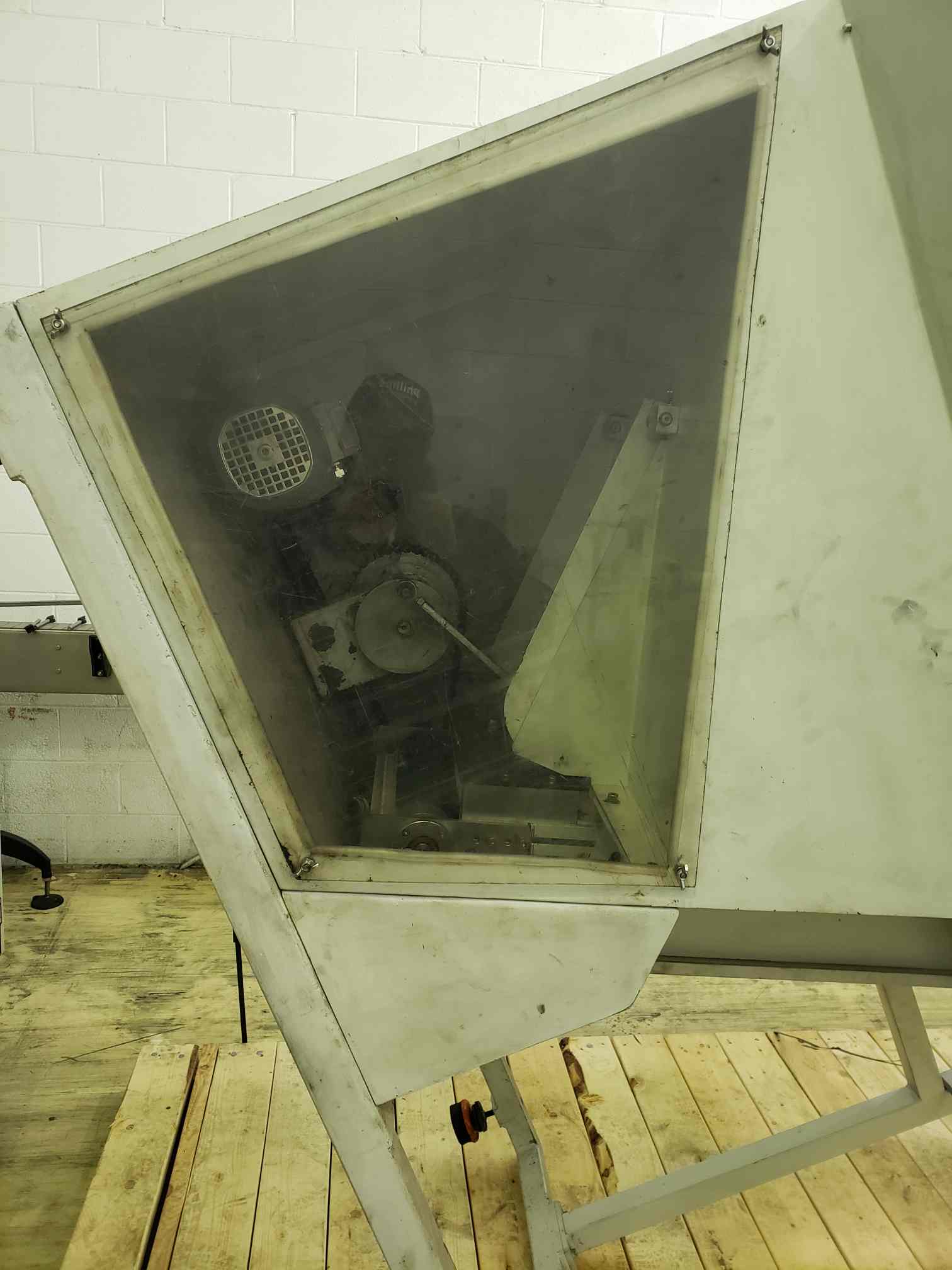 Magplastic #SSB-02 PET Bottle Blow Moulding Machine, 2008 - Image 8