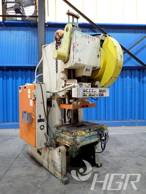 60 Ton, Minster #6, OBI press, 5" stroke, 15" Shut Height, 3" ram adj., 90 SPM, 32" x21" bed, air clutch & - Image 1
