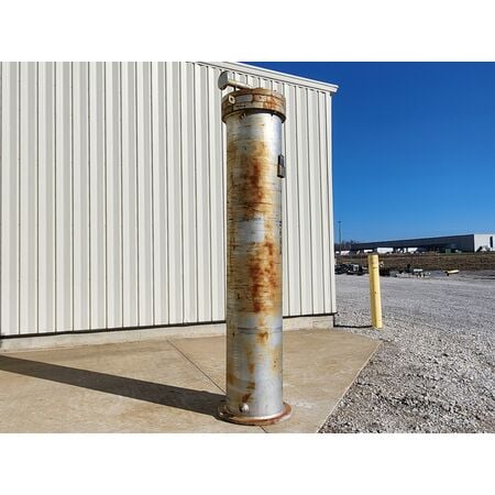 150 psi shell, 150 psi tube, Ametek 300, 24" diameter x 10'-6" chlorine / helium gas vaporizer exchanger - Image 1
