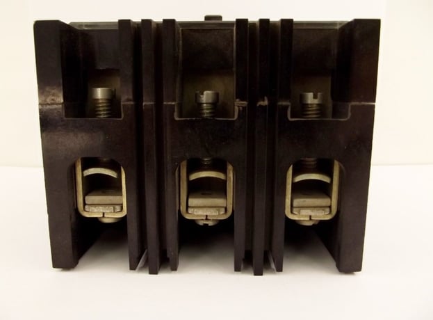 3 Amps, Westinghouse, MCP0322S, 600 Volts 3p visa breaker type 175d502g22 - Image 1