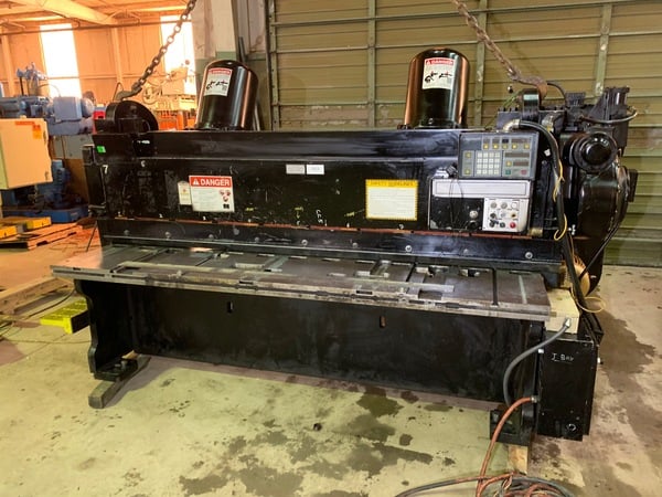 1/4" x 8' Cincinnati #1808G, mechanical shear, 36" Back Gauge, 60 SPM, Foot Pedal Control, 2002 - Image 2