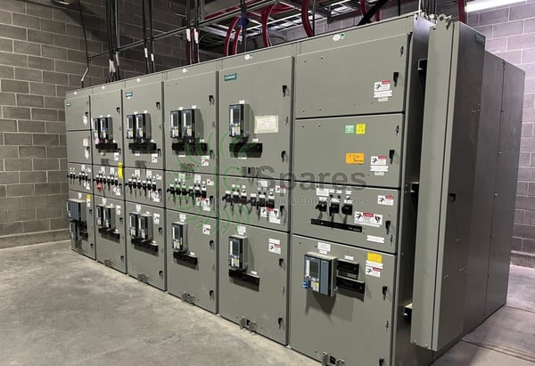 Siemens #GM-SG, switchgear 15 kV 1200 amp with arc flash detection - Image 1
