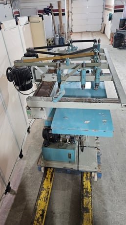 Silver #SV-206, multiple spindle boring machine, 2 HP, spring loaded hold down, 2003 - Image 4