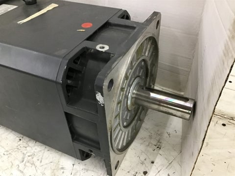 Siemens #1PH7133-2QG22-0BD3, 24 KW, 8000 RPM, Servo Motor, new surplus, 450 Volts - Image 3