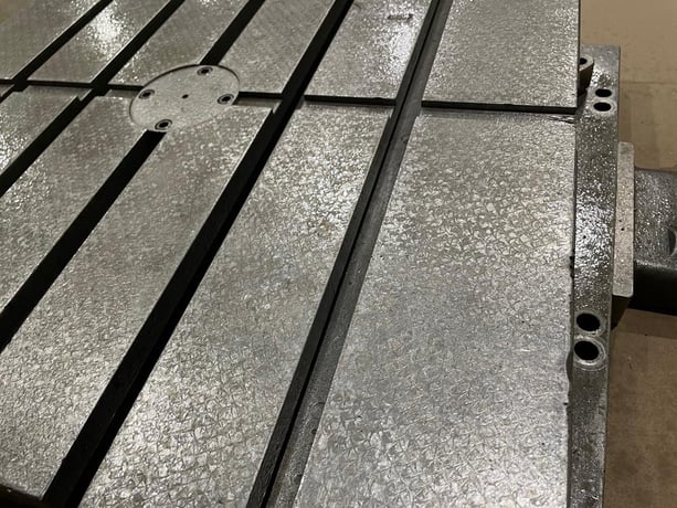 26" x 26" DeVlieg, airlift index table, T-slotted - Image 2