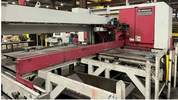 17.3" x 17.3" Behringer #HBM440A, dual post automatic hi-performance bandsaw, 43-427 FPM, 2019 - Image 2