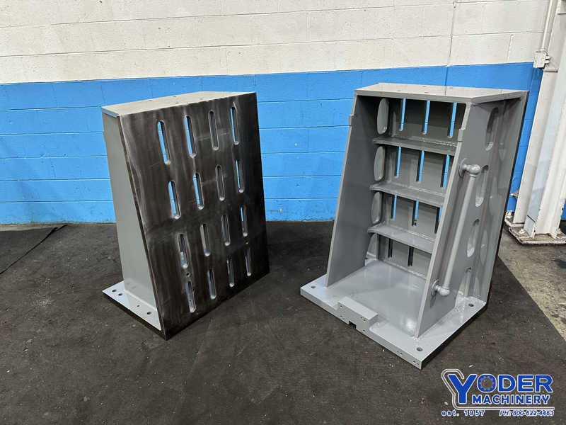 33" x 47-3/4" x 27" Giddings & Lewis heavy duty angle plates, cast iron construction, 1 set - Image 2