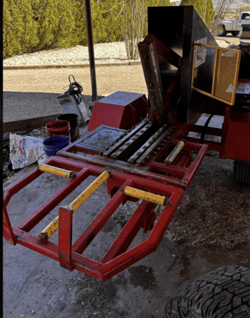 Desco #2500, hydraulic tire shear, one man operation, removable tongue, 2 hand controls - Image 3