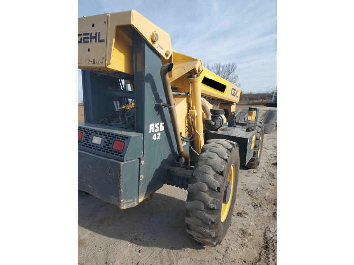 6000 lb. Gehl #RS6-42, telehandler lift, 42' max lift height, pneumatic tires, low hours, 2014 - Image 8
