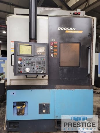 Daewoo Doosan #Puma-V550, 28.7" Swing, 24" Chuck, 2,000 RPM, 50 HP, Fanuc 21iTB, #43158 - Image 1