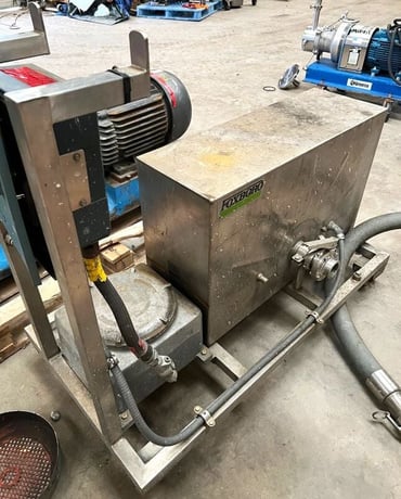 Foxboro Mass Flowtube #CFS10-20CPFBB, digital controller and explosion proof box - Image 2
