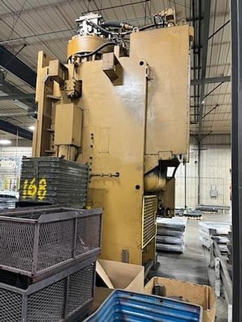 700 Ton, Standard #DCSS700, straight side double crank press, 12" stroke, 55" BH, 21" open, 55" x40" bed, 2003 - Image 3
