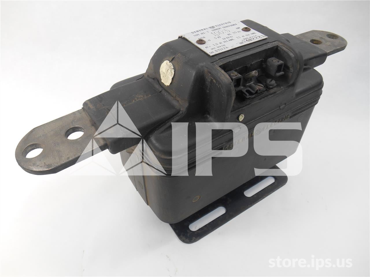 GE Jks-3 Current Transformer 100:5 Bar Type - Image 1