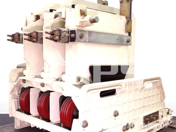 400 Amps GE Ic302 Limitamp Contactor 115 Volts AC Control, Bolt On Fuse - Image 5