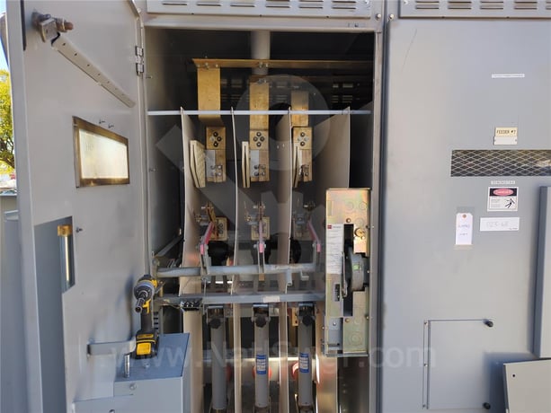 1200 Amps Ch Wli Switch 15 KV 61k Amps 95 KV Bil - Image 4