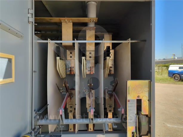 1200 Amps Ch Wli Switch 15 KV 61k Amps 95 KV Bil - Image 4