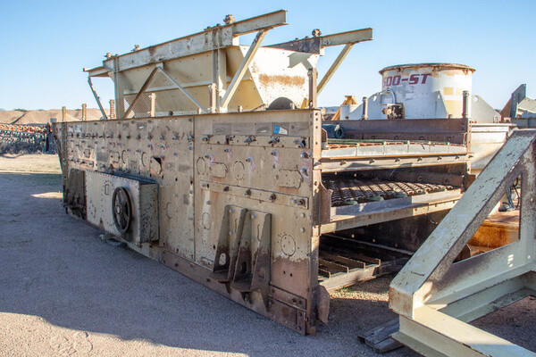 JCI #6203-32LP, 3 deck 3 shaft horizontal screen, used - Image 1