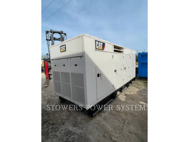 500 KW Caterpillar #C15, 302 hours, S/N NAP00492, 2014 - Image 3