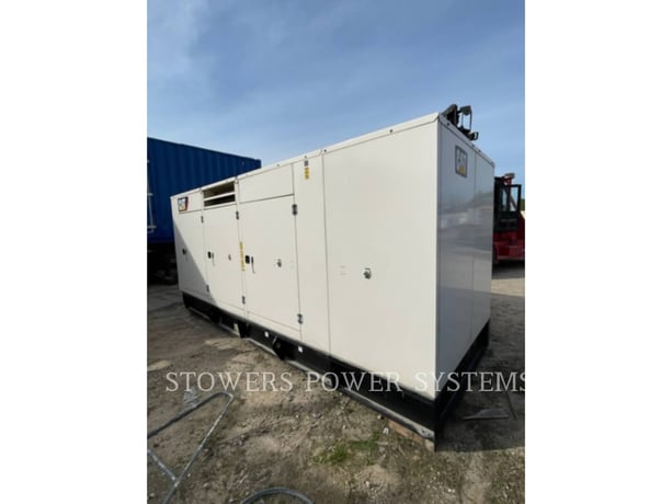 500 KW Caterpillar #C15, 302 hours, S/N NAP00492, 2014 - Image 4