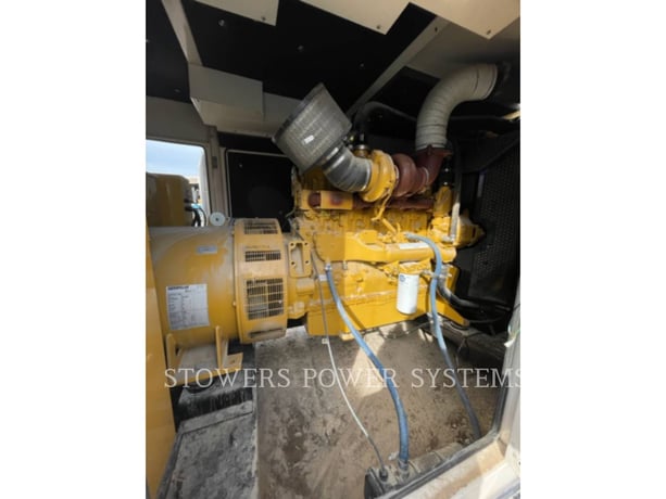 500 KW Caterpillar #C15, 302 hours, S/N NAP00492, 2014 - Image 7