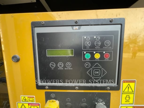 500 KW Caterpillar #C15, 302 hours, S/N NAP00492, 2014 - Image 9