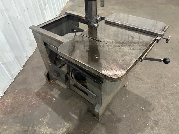 8-3/4" x 8-1/2" Rollin #SF8590, vertical band saw, 9' x 3/4" blade, 70-525 SFPM, 8-3/4" throat, 8.5" under - Image 2