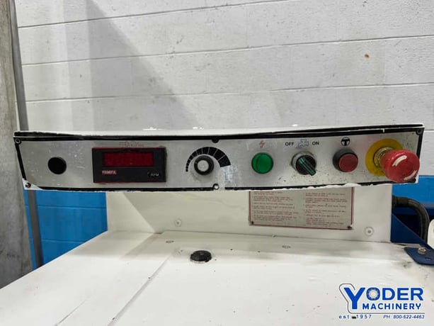 20"/24" x 57" Milltronics #HML2060, engine lathe, 12" gap length, 3" hole, 30-2200 RPM, thread dial, taper - Image 8
